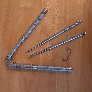 VINTAGE HENRY MARCUS QUACKENBUSH HMQ Metal Spring Jointed Nutcracker & Nut Picks